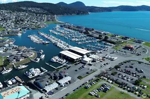 2001 Skyline Way, Anacortes, WA 98221 - Photo 2