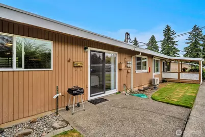 335 7th Place SE #Unit 2, Puyallup, WA 98372 - Photo 10