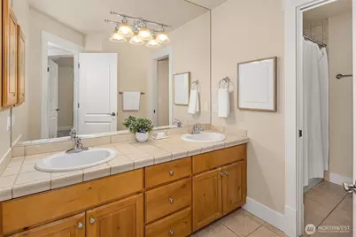 12419 205th Place NE, Woodinville, WA 98077 - Photo 32