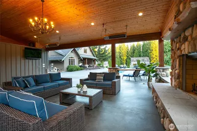 8751 Weidkamp Road, Lynden, WA 98264 - Photo 4
