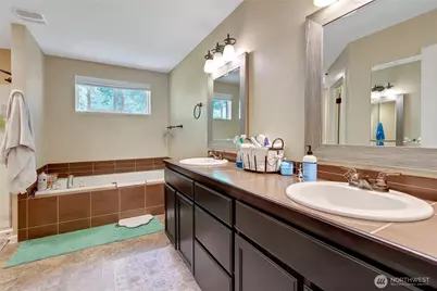 9222 195th Street Ct E, Graham, WA 98338 - Photo 14