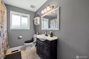 621 E Summa St, Centralia, WA 98531 - Photo 26