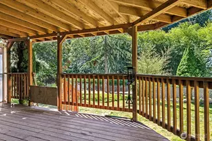 15711 Vail Cut Off Rd SE, Rainier, WA 98576 - Photo 18