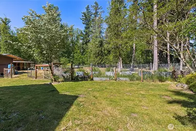 15711 Vail Cut Off Road SE, Rainier, WA 98576 - Photo 32