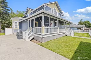 437 Jameson St, Sedro Woolley, WA 98284 - Photo 4