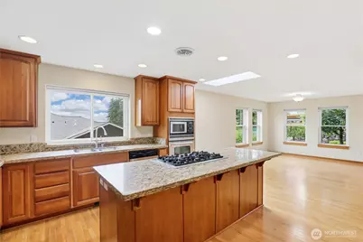 1963 NW Rampart Ridge Court, Bremerton, WA 98311 - Photo 8