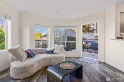 1125 E Olive Street #202, Seattle, WA 98122 - Photo 1