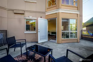 1125 E Olive St, Seattle, WA 98122 - Photo 14