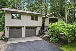 18818 181st Pl NE, Woodinville, WA 98077 - Photo 1