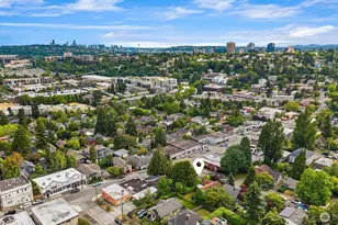 2800 NE 55th St, Seattle, WA 98105 - Photo 12