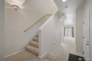 4901 Lake Place S, Renton, WA 98055 - Photo 2