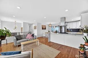 5403 34th Ave SW, Seattle, WA 98126 - Photo 2