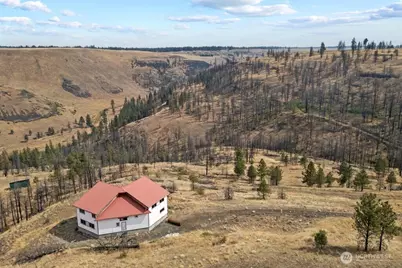 31725 N Hawk Creek Ranch Rd, Davenport, WA 99122 - Photo 12