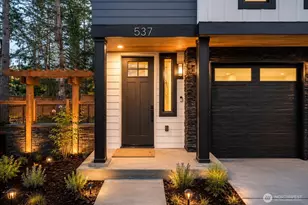 537 NW Juniper St, Issaquah, WA 98027 - Photo 2