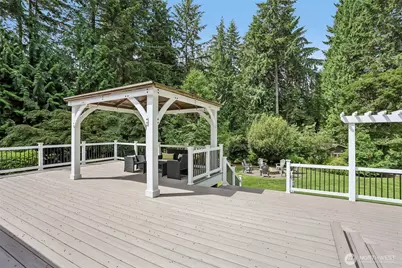 7514 Maltby Road, Woodinville, WA 98072 - Photo 32