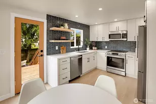 8421 39th Ave SW, Seattle, WA 98136 - Photo 12