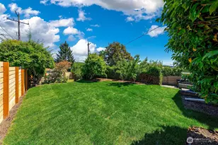 4402 49th Ave SW, Seattle, WA 98116 - Photo 16