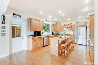 1024 12th Avenue SW, Puyallup, WA 98371 - Photo 24
