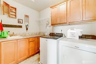 1024 12th Ave SW, Puyallup, WA 98371 - Photo 34