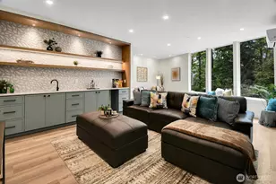 2622 Mayfair Ave N, Seattle, WA 98109 - Photo 12