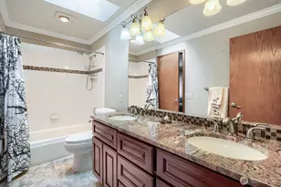 15827 SE 156th Ct, Renton, WA 98058 - Photo 18
