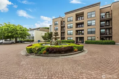 201 Galer Street #320, Seattle, WA 98109 - Photo 34