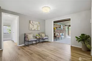 9837 Belfair Rd, Bellevue, WA 98004 - Photo 18