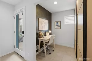 3655 Francis Ave N, Seattle, WA 98103 - Photo 2