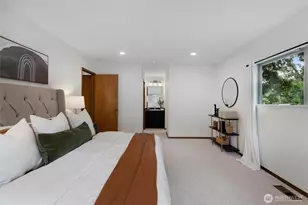 818 W Argand St, Seattle, WA 98119 - Photo 16