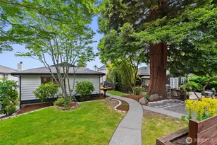 818 W Argand St, Seattle, WA 98119 - Photo 2