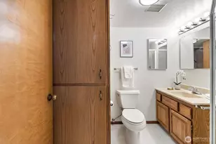 818 W Argand St, Seattle, WA 98119 - Photo 22