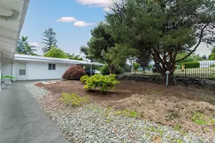 12828 78th Ave S, Seattle, WA 98178 - Photo 4