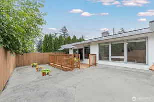 12828 78th Ave S, Seattle, WA 98178 - Photo 36