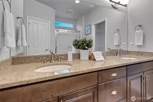 18727 145th St E, Bonney Lake, WA 98391 - Photo 32