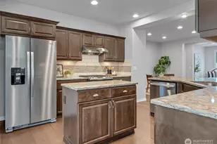 18727 145th St E, Bonney Lake, WA 98391 - Photo 4