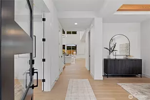 13310 NE 112th Pl, Redmond, WA 98052 - Photo 4