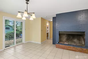 3815 NE 113th St, Seattle, WA 98125 - Photo 12