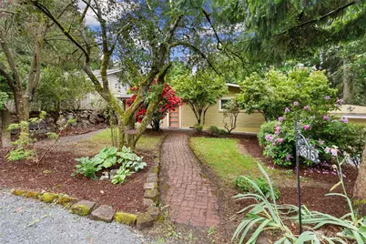 3815 NE 113th Street, Seattle, WA 98125 - Photo 1