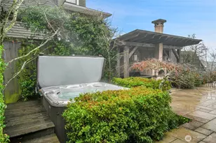 406 Galer St, Seattle, WA 98109 - Photo 36