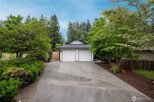 21927 SE 237th St, Maple Valley, WA 98038 - Photo 2