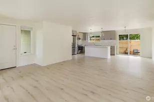 21927 SE 237th St, Maple Valley, WA 98038 - Photo 8