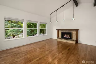 11821 SE 67th Pl, Bellevue, WA 98006 - Photo 8