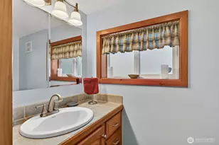 19422 Soundview Dr NW, Stanwood, WA 98292 - Photo 20