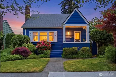 7348 Keen Way N, Seattle, WA 98103 - Photo 1