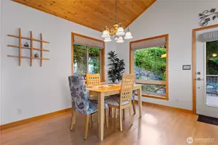 1058 Dana Cir, Lummi Island, WA 98262 - Photo 20