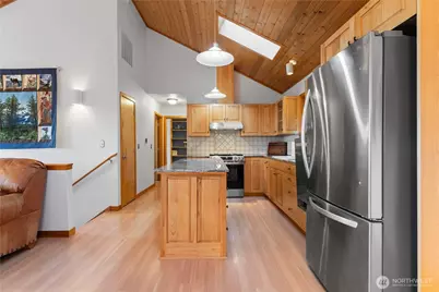 1058 Dana Circle, Lummi Island, WA 98262 - Photo 16
