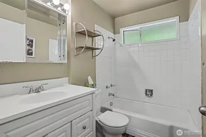 1410 NW 195th Street, Shoreline, WA 98177 - Photo 16