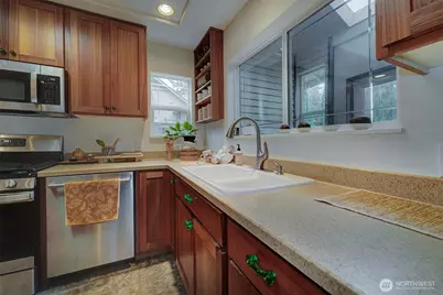 2329 NE Thistle Court, Poulsbo, WA 98370 - Photo 32