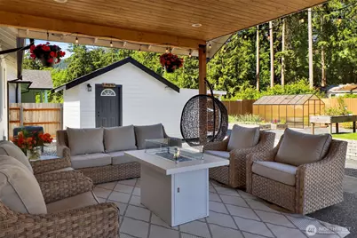 8209 Colfax Court, Maple Falls, WA 98266 - Photo 12