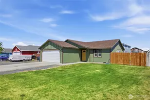 709 N Paxson Dr, Moses Lake, WA 98837 - Photo 1